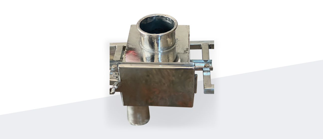   Fiber Laser Cutting Machine